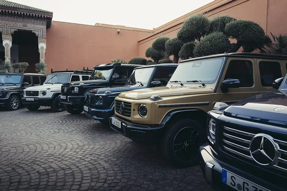 An der Tour nehmen verschiedene G-Klasse-Varianten teil. Foto: Mercedes-Benz