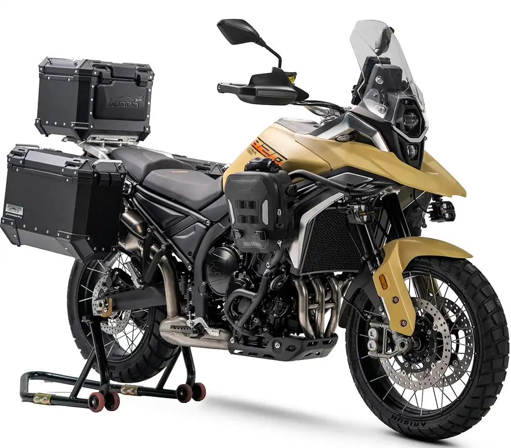 m Adventure-Modell 820 ADV ist der Dreiyzlinder auf drehmomentstarke 117 PS ausgelegt. Foto: ZXMoto