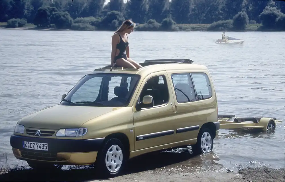 Preiswerter Praktiker – Der Citroen Berlingo belebte das Segment der familienfreundlichen Hochdachkombis. Foto: Citroen Stellantis