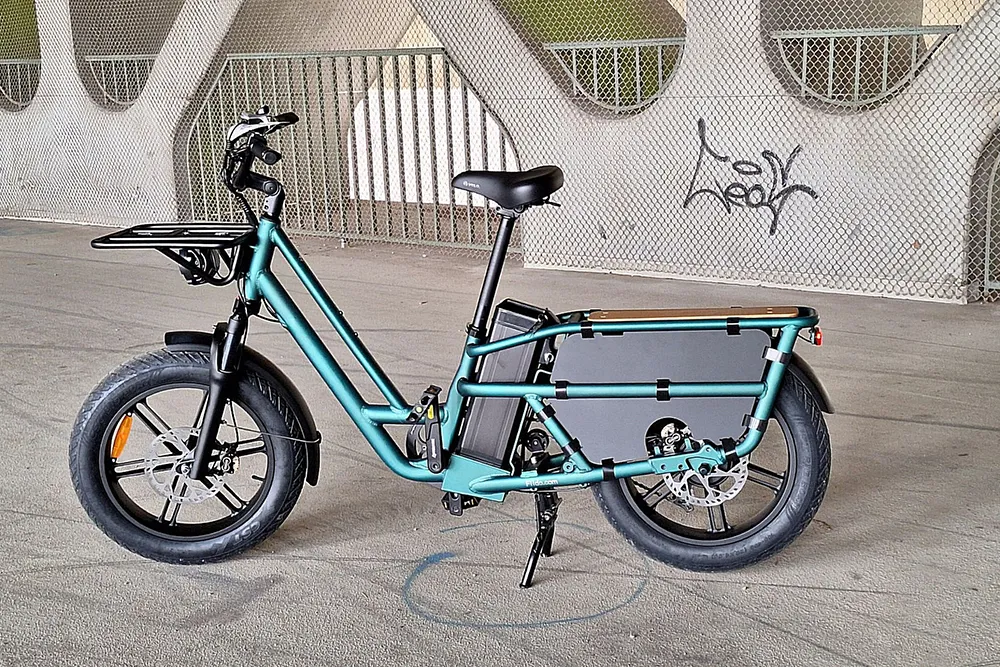 Schlanker Auftritt: Das 1,86 Meter lange Fiido T2 wirkt angesichts seiner hohen Nutzlast fast schon filigran. Foto: SP-X/Rudolf Huber