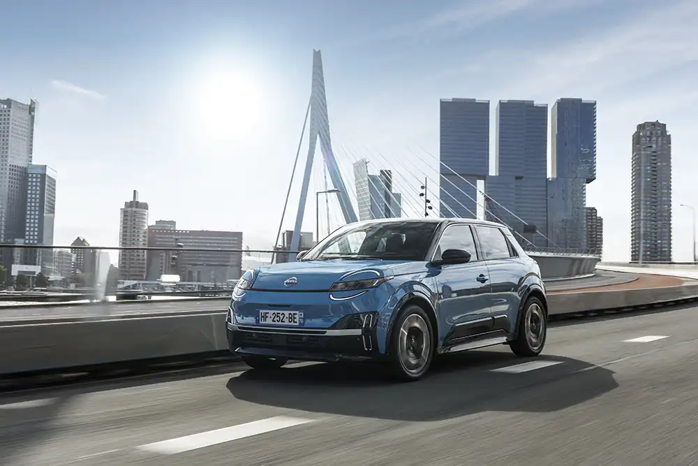 Aus dem Kleinwagenklassiker Nissan Micra wird in Generation sechs ein kleiner Crossover mit niedlichem Augenaufschlag und Fokus auf den Stadtverkehr. Foto: Nissan