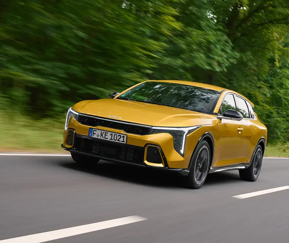 Der Kia K4 löst Anfang 2026 den Ceed als klassischen Fünftürer in der Kompaktklasse ab – ohne SUV-Optik, ohne erhöhte Sitzposition. Foto: Kia