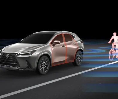 Lexus nennt sein 2021 im NX eingeführtes Anti-Dooring-System "Safe Exit Assist". Foto: Lexus