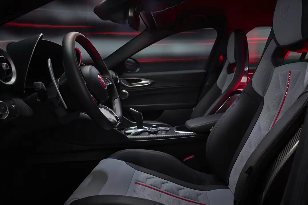 Ein exklusives Aerodynamiksystem soll bei der Luna-Rossa-Giulia für mehr Abtrieb sorgen. Foto: Alfa Romeo Stellantis