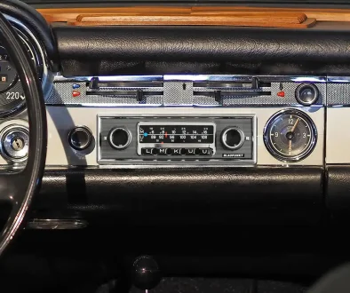 ©Blaupunkt | Frankfurt Stereo MB, Einbau Mercedes 280SL-W113-Pagode-1969