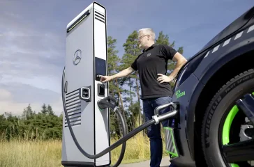 Laden mit Megawatt. Foto: Mercedes-Benz