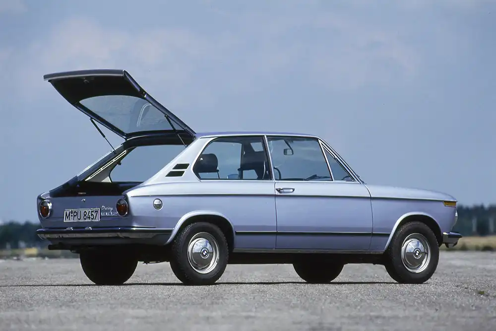 Schicker Sportkombi ohne Fortüne – Der 1971 lancierte Lifestyle-Laster BMW 02 touring fuhr seiner Zeit noch zu weit voraus. Foto: BMW AG