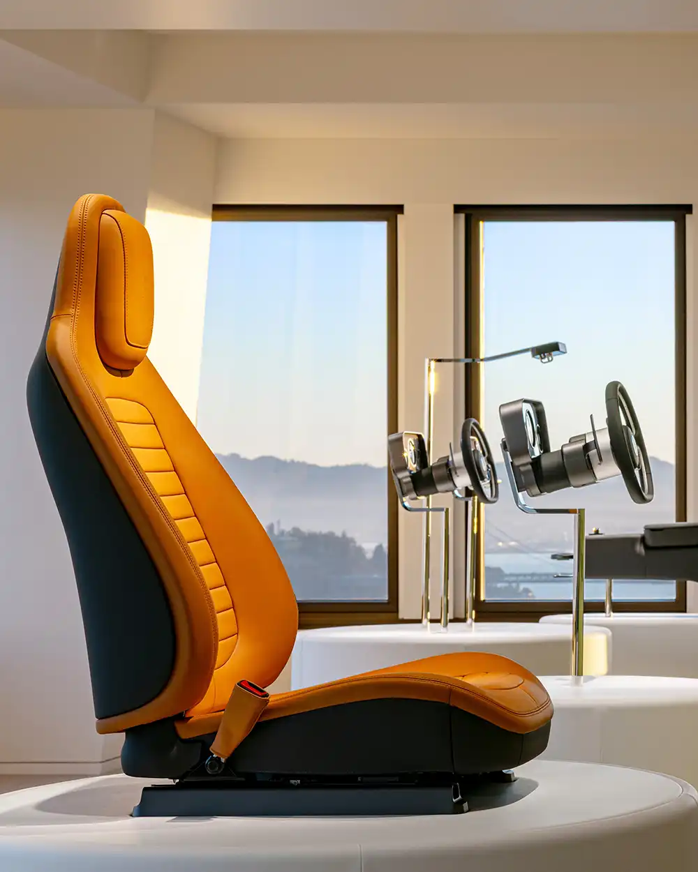 Auch einen ersten Blick auf Sitze und Sitzposition gestattet Ferrari. Foto: Ferrari