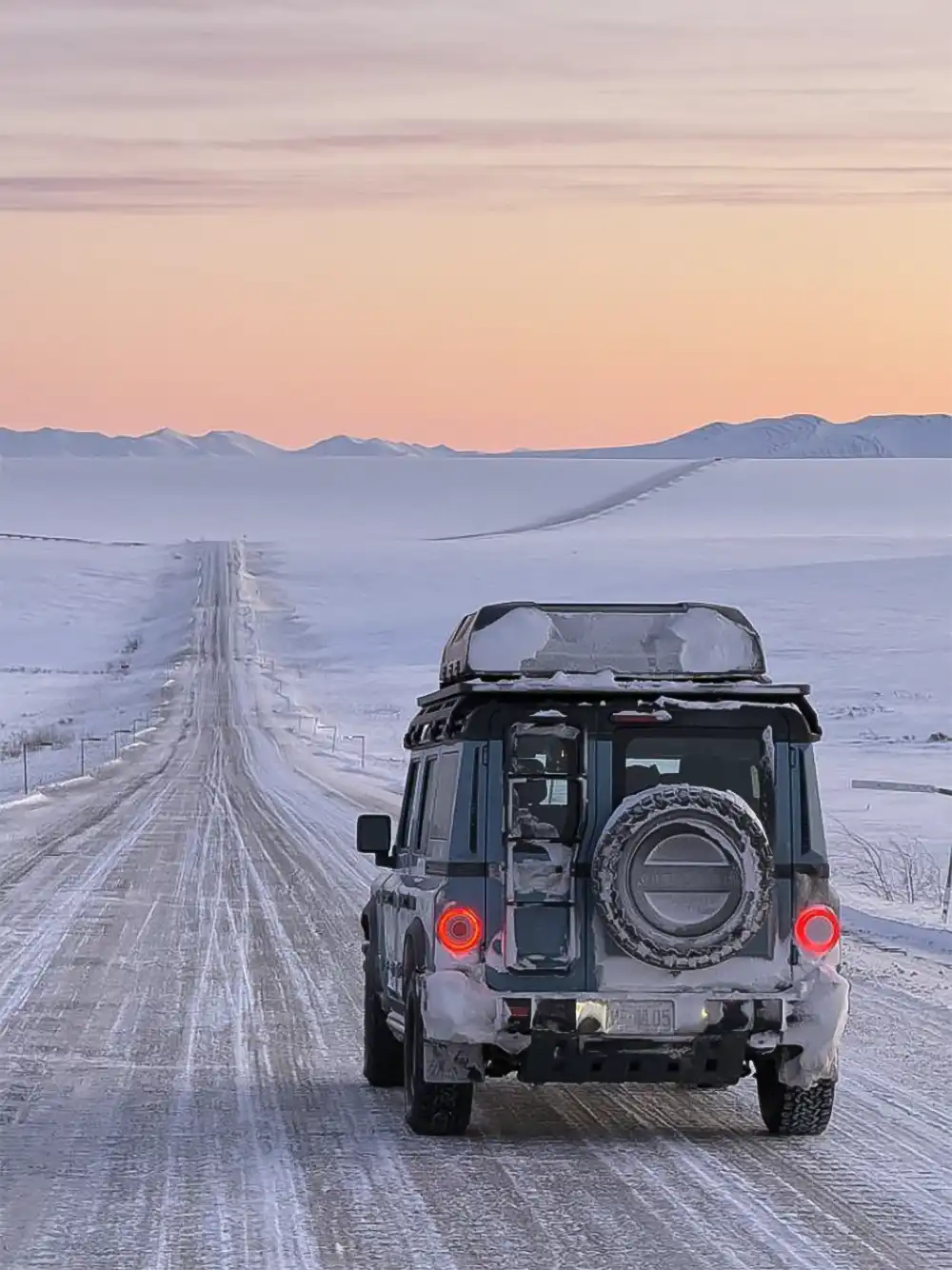 Unter der Haube arbeitet ein Drei-Liter-Reihensechszylinder von BMW – wahlweise als Diesel oder Benziner. Foto: Benjamin Bessinger/SP-X