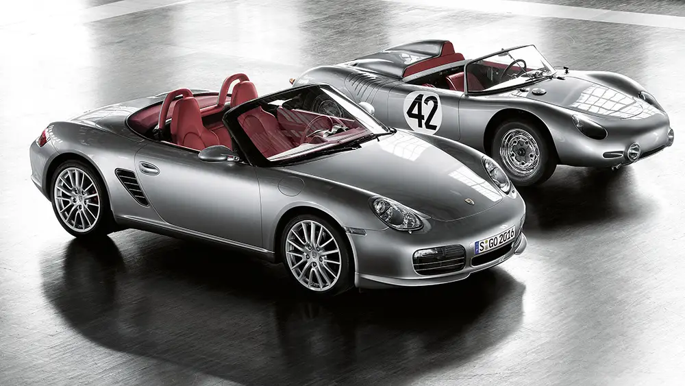 Auch in zweiter Generation zollte der Boxster (987) seinen Urahnen Respekt – Das Sondermodell Boxster RS 60 Spyder erinnerte 2007 an das Jubiläum 60 Jahre Porsche-Sportwagen. Foto: Porsche