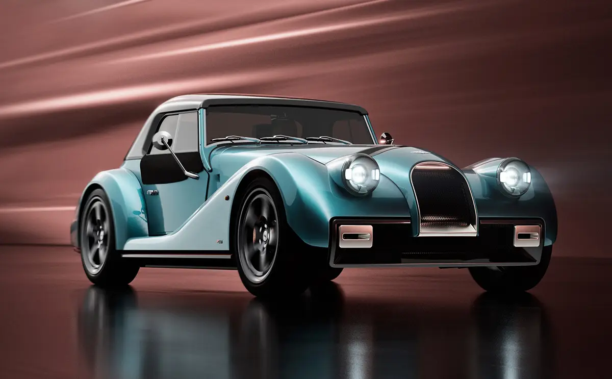 Der neue Morgan Supersport 400 in Petrol-Metallic zeigt sein klassisches 1930er-Jahre-Design in einer dynamischen Inszenierung.