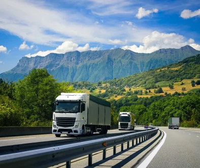 Lkw auf Schweizer Strassen. Foto: Rumir - stock.adobe.com